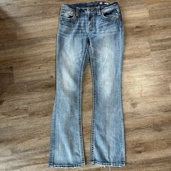 Miss Me Boot Cut Jeans Womens Size 30 Embellished Mid Rise Bootcut - Picture 5 of 6